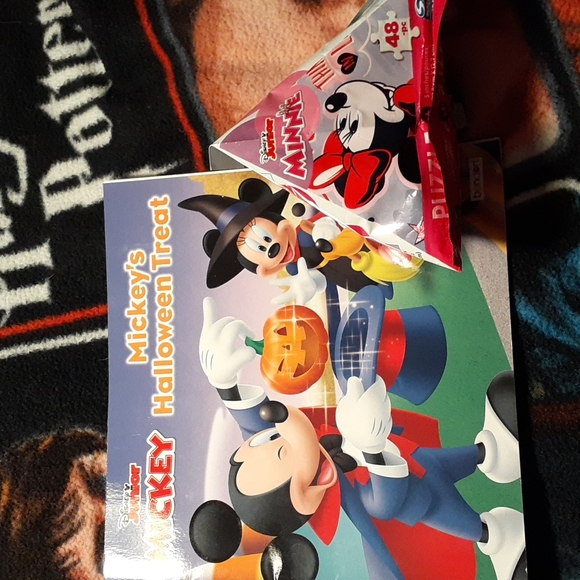 Mickey Mouse Bundle - Picture 4 of 4